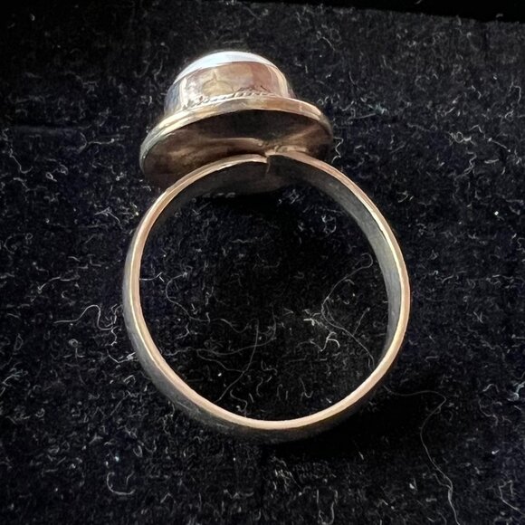 Silver pearl ring - Picture 4 of 7